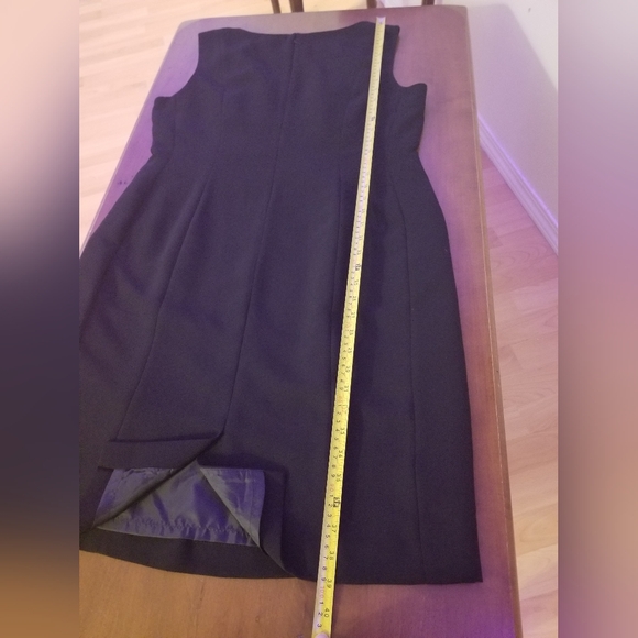 Bandolino Elegant Black Midi Dress with Studded Detail - Picture 4 of 15